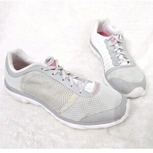 New Balance REVlite Women's Size 9.5 Running Shoes Athletic Sneakers Gray White